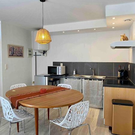 Accueillant Petit T2 Coeur De Centre Ville Lézignan-Corbières Εξωτερικό φωτογραφία
